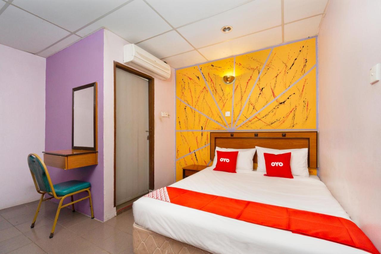 Hotel Dj Palace Lumut Bagian luar foto