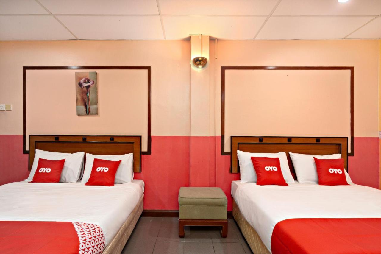 Hotel Dj Palace Lumut Bagian luar foto
