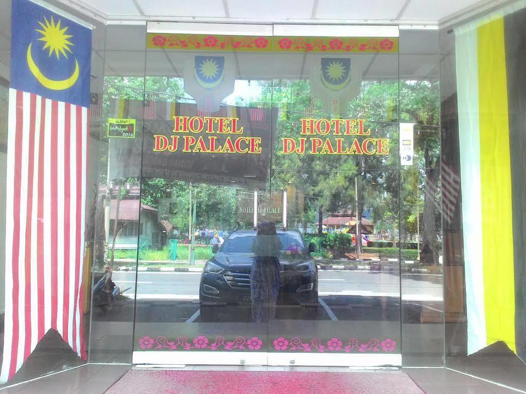 Hotel Dj Palace Lumut Bagian luar foto